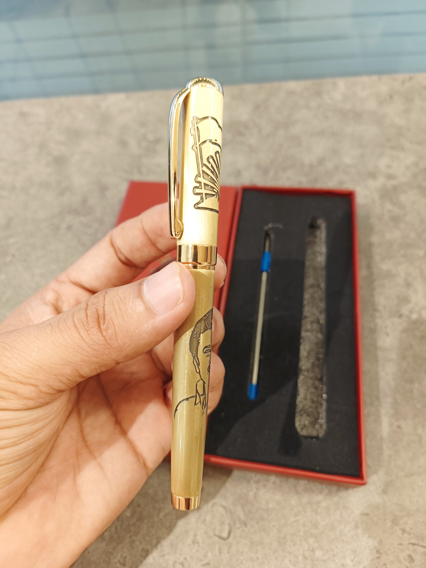 MK Stalin Golden Pen